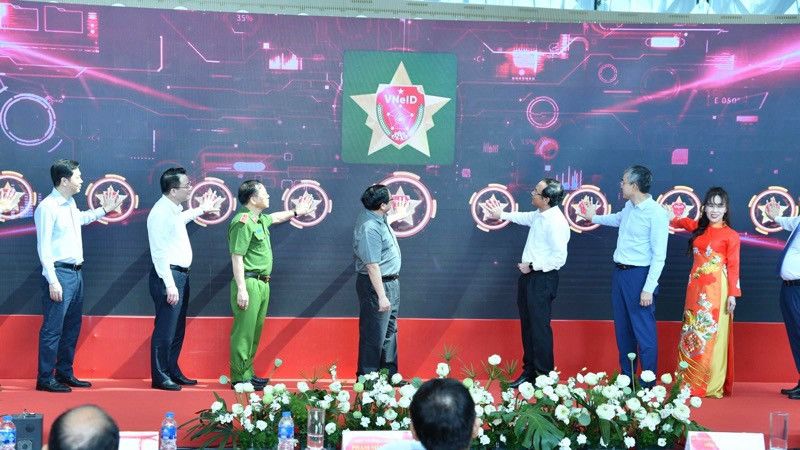 Ảnh 4 bài 1 báo nhân dân.jpg